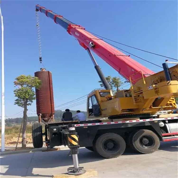 黄州专业吊车租赁多少钱