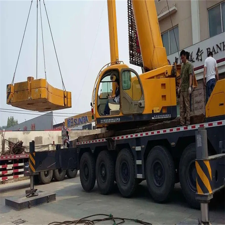 黄州当地吊车出租|机器吊装|75吨|工厂搬迁服务