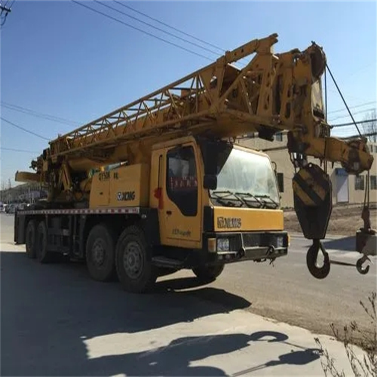 黄州哪里有专业吊车出租